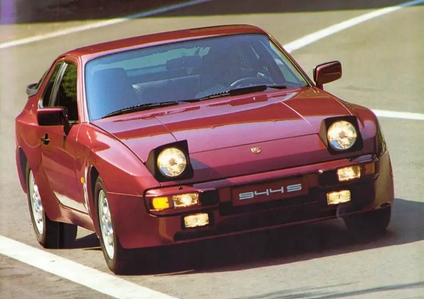 Porsche 944 on period-correct tires